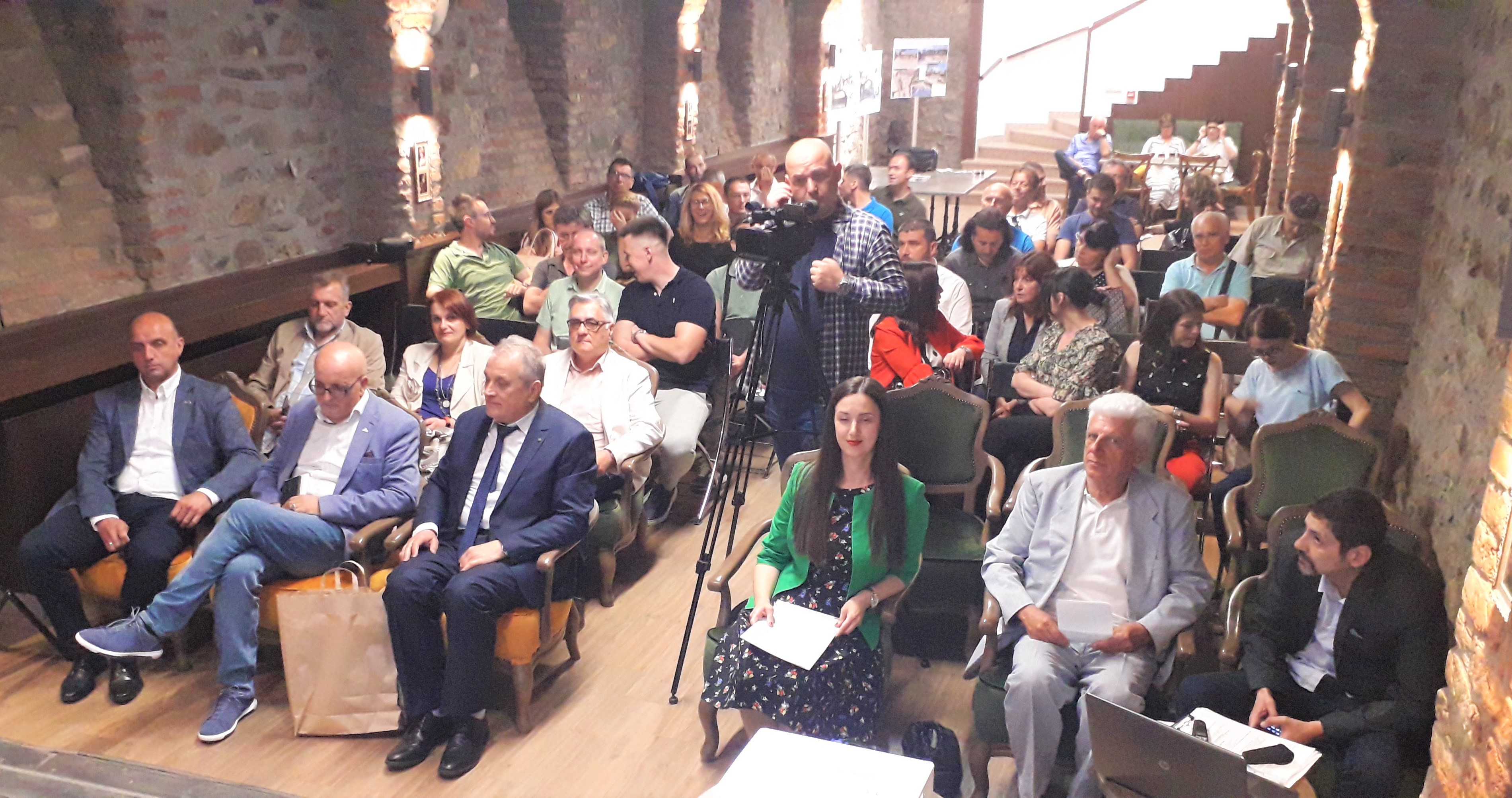 Дани коморе - развојни програми југоисточне Србије - Врање 2023 02